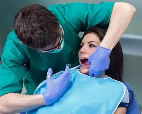 dentist-2016-3-24-01