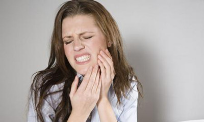 [新聞] 哪些原因會導致牙齒疼痛