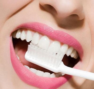 [新聞] 早起就刷牙=白刷 98%的人經常犯的五大錯誤刷牙習慣