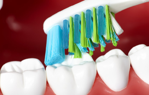 [新聞] 關於牙齒的三大養生誤區