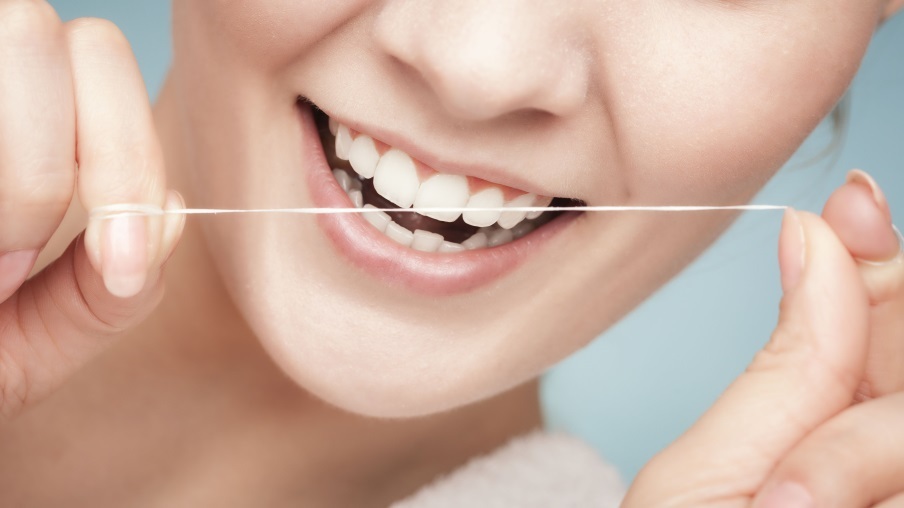[新聞]  Pollster波仕特線上市調：僅四成國人有使用「牙線」之習慣