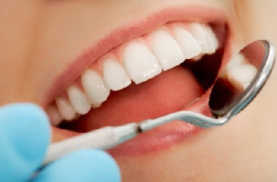 [新聞] 掌握正確刷牙法錯誤方式讓你牙齒早掉10年